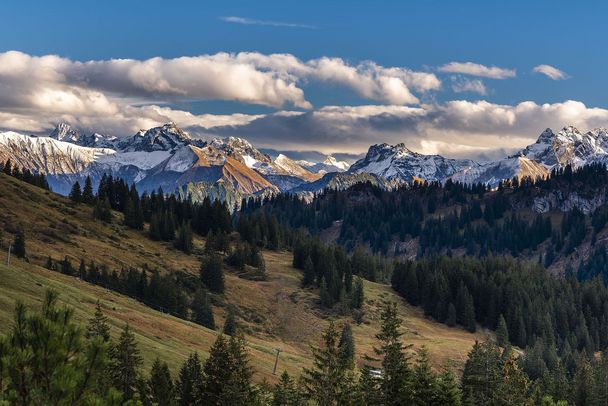 Alpen (Foto: Stefan Schurr/stock.adobe.com) Alpen (Foto: Stefan Schurr/stock.adobe.com)
