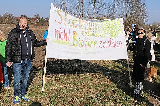 Demo gegen Zerstörug des Knoblauchslandes