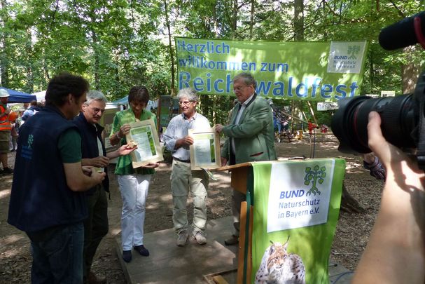 Esther Schuck und Dr. Rainer Klar werden 2016 mit der Reichswaldmedaille ausgezeichnet (Foto: BN-Archiv)